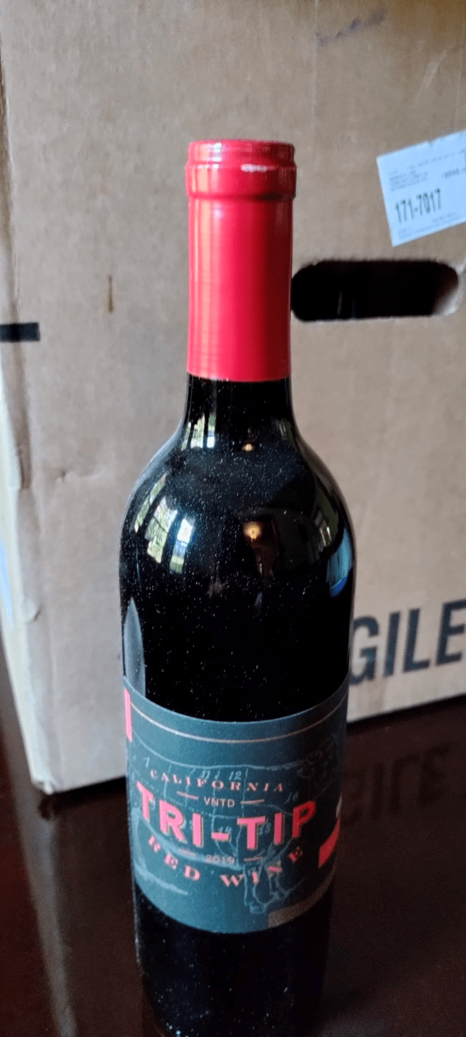 Bottle of VNTD Tri-Tip, Red Wine.