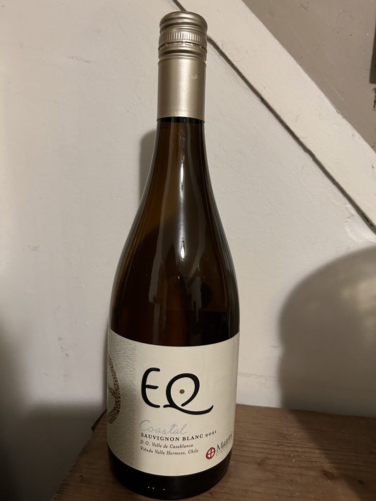 Bottle of EQ, Sauvignon Blanc.